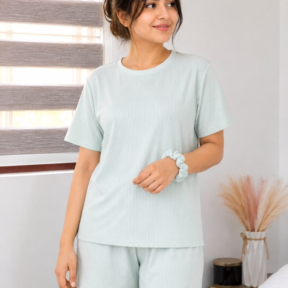 Light green stripe (short)